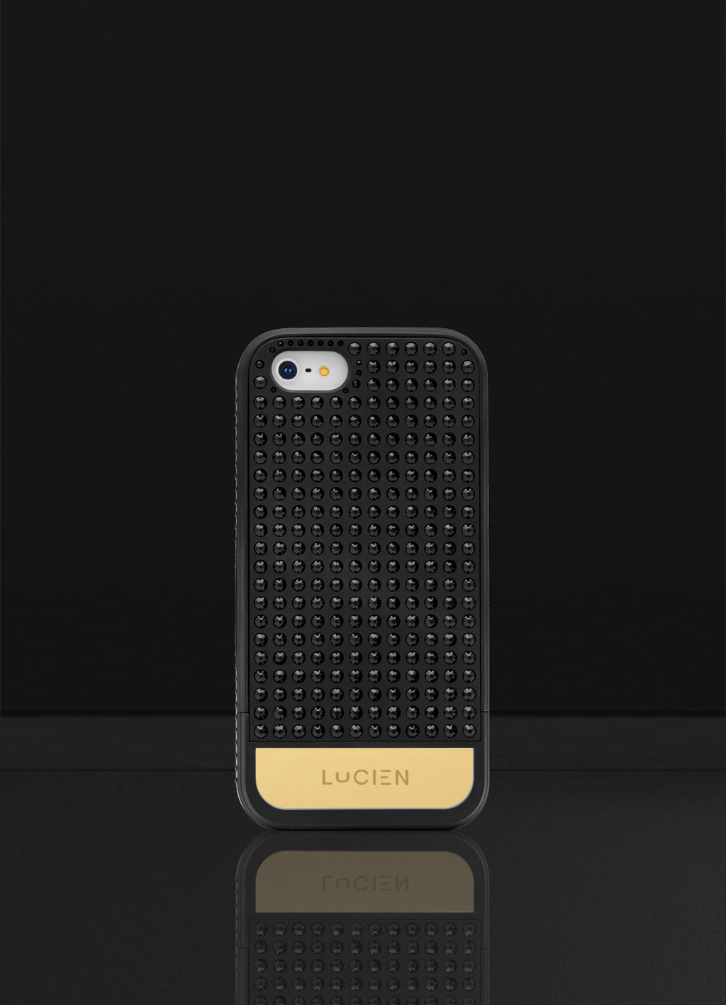 5_black_front_11f10a5d-fc1e-